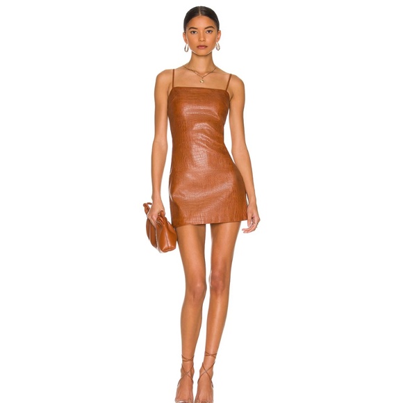 Revolve Bardot Leather - Picture 1 of 3